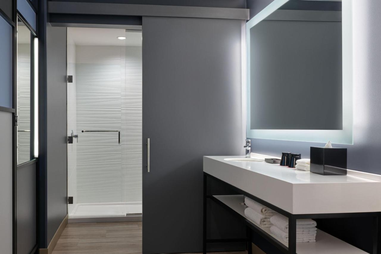 Aloft Trophy Club Westlake Exterior photo